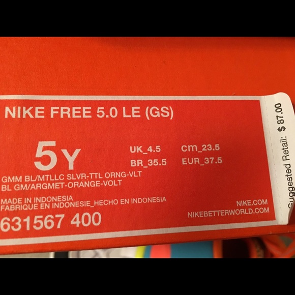 Nike youth shoes - Picture 3 of 3